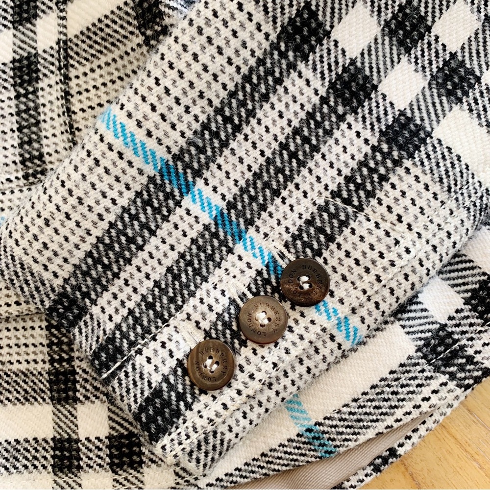 Burberry Tailored Plaid Women's Jacket - Cream & Black with Teal Accents - Picture 12 of 16